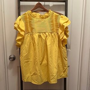 SHEIN Curve Yellow Top